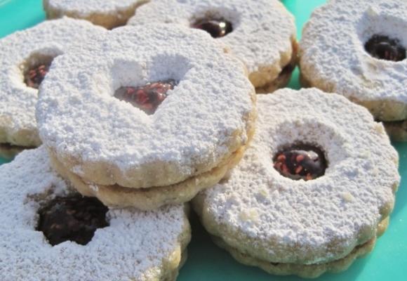 linzer cookies (dorie greenspan)