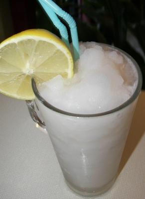 bevroren rozenlimonade