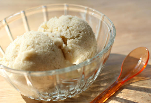 banaan en kokosnoot semifreddo