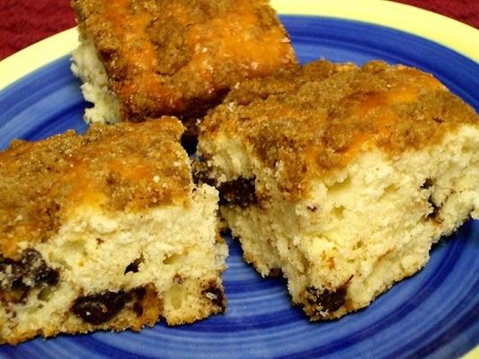 streusel-bedekte chocoladeschilferkoffiecake