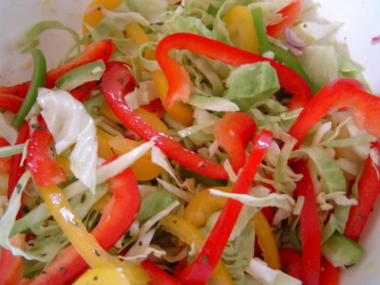 driekleurige paprika, ananas-cole slaw