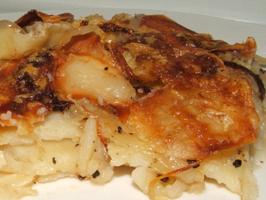 boulangere aardappelen (hartige aardappel en ui bak)