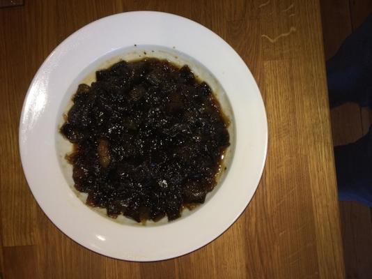 Libanese aubergine jam (murabba mhashee batindshan)