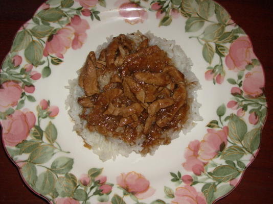 adobo van varkensvlees (kip)