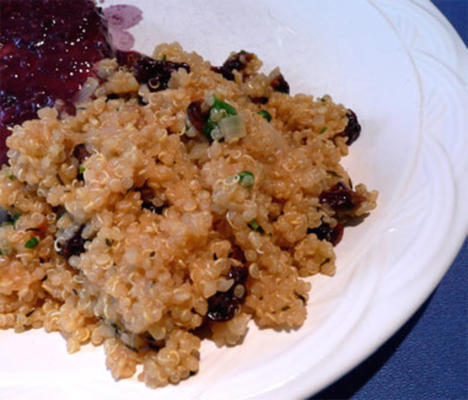 quinoa met kersen en kruiden