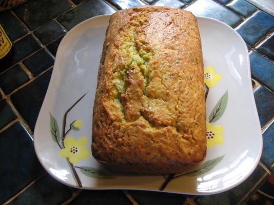 cake aux courgettes aux pignons - courgettebrood met pijnboompitten