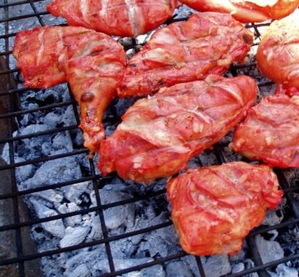 barbecue-kip met tandoori-stijl