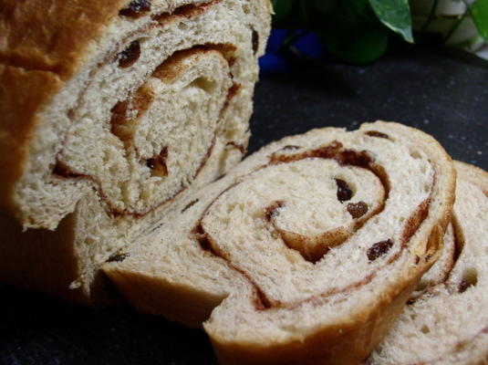 amish kaneel krul rozijnenbrood