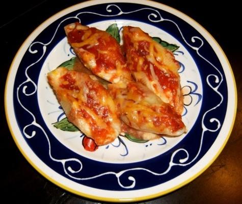 drie kaas gevulde schelpen italiano