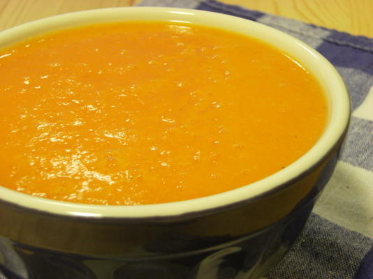 knoflooksoep (soupe a l'ail)