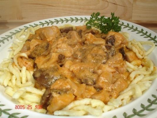 kipgoulash (kipstoofpot)