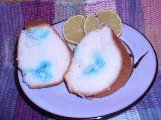 holland bols blauwe witte chocolade pudding bundt cake