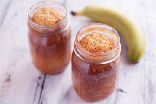 bananenbrood in een pot