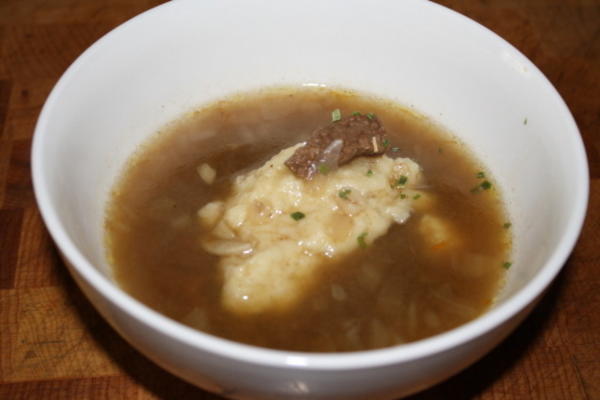 paprikasoep en knoedels