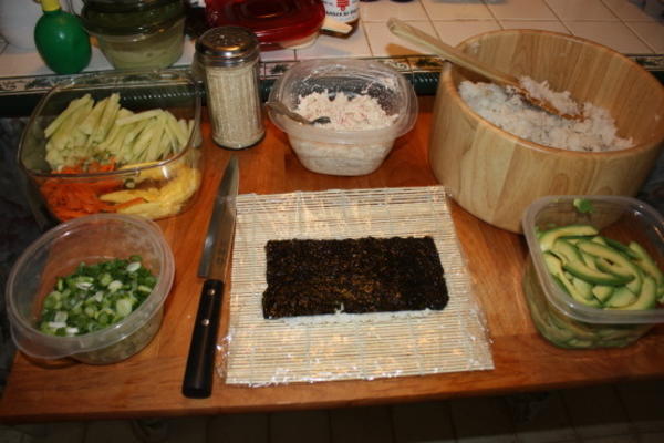 california roll filling (kani)