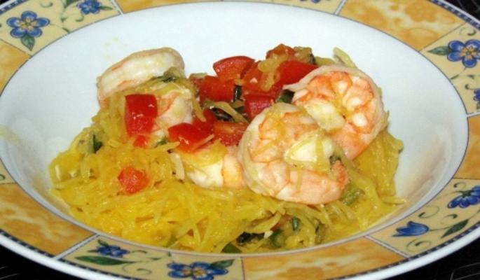 spaghetti squash gebakken met garnalen