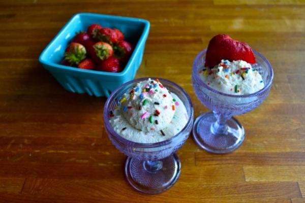 funfetti cakebeslag dip