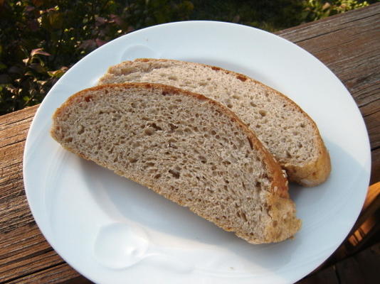 sesam-ui-kaasbrood (broodmachine)