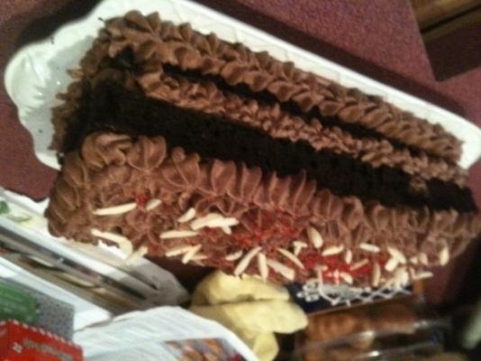 chocolade amandelmousse cake