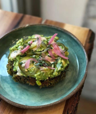 dit restaurant serveert glutenvrije avocado-toast en hellip;