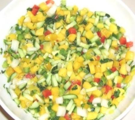 mango salsa en limoen vinaigrette salade-copycat qudoba