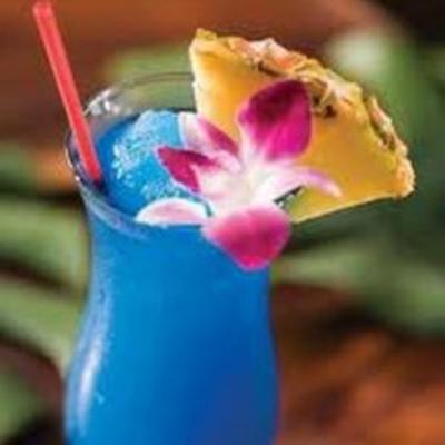 authentieke blauwe cocktail van Hawaï
