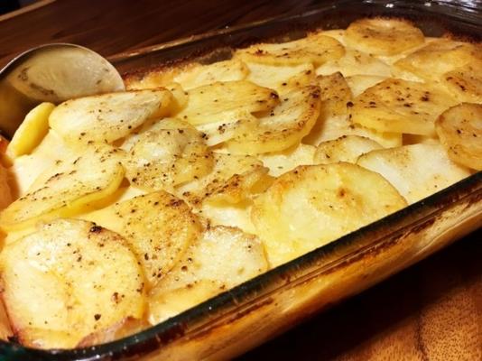 geschulpte aardappelen (gegratineerd)