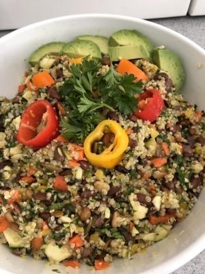veganistische quinoasalade - glutenvrij