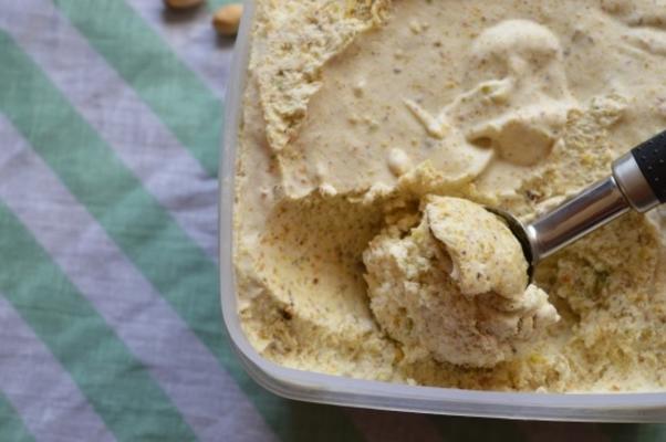 geroosterde amandel semifreddo