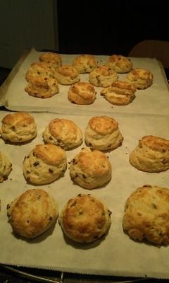 Britse bessen scones, atk