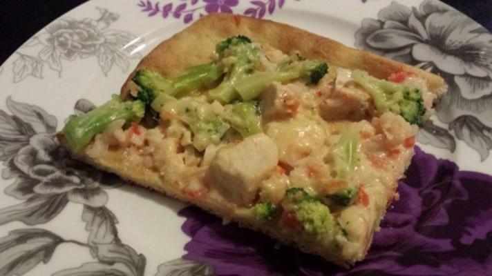 kaasachtige kip en broccolivierkanten