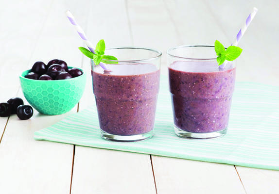 okanagan cherry mint smoothie