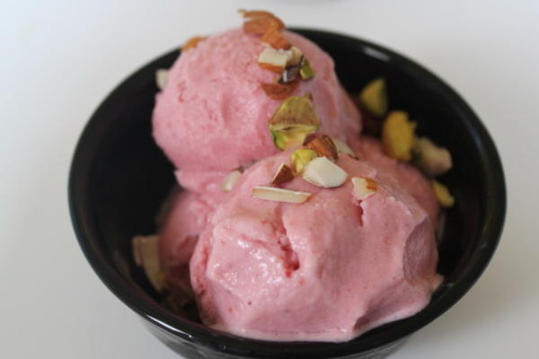 aardbeien bevroren yoghurt zonder ijs maker