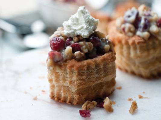 cranberry-walnut costadas