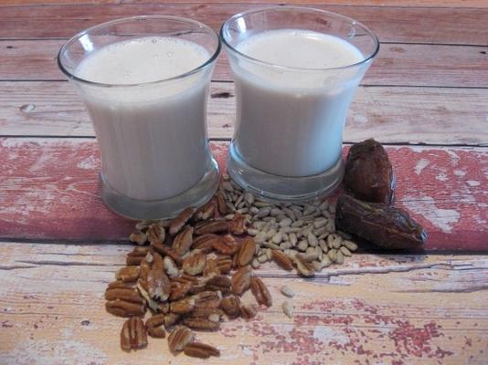 pecan-zonnebloempitten melk - melk doet goed lichaam