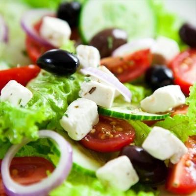 ina garten's Griekse salade