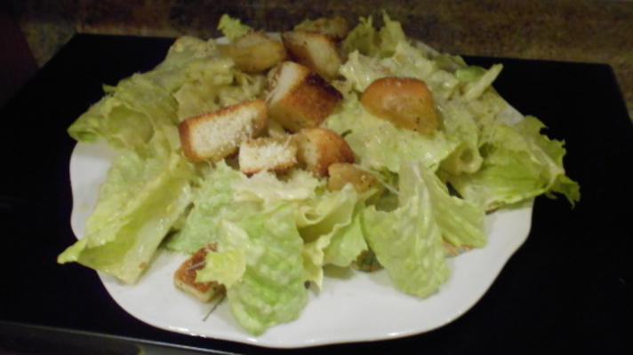 romige vegetarische (niet veganistisch) caesar saladedressing