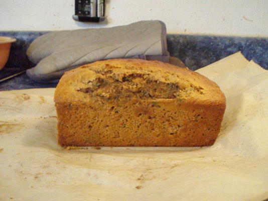 peterselie en gebakken bonenbrood