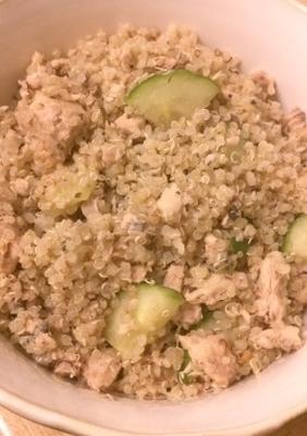 zalm en basilicum quinoa salade