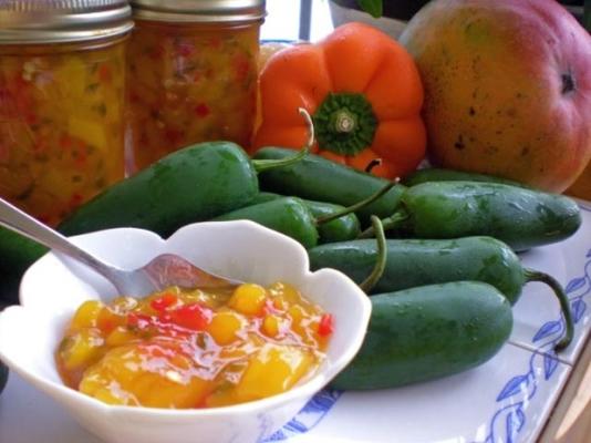 mango - jalapeandntilde; o peper gelei gemaakt met gelerende suiker