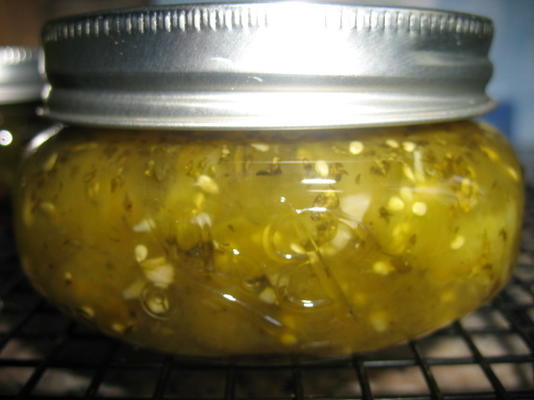 groene tomatenananaschutney