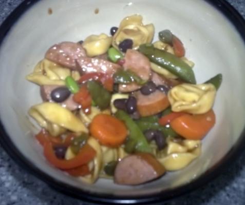 tortellini met edamame en rookworst