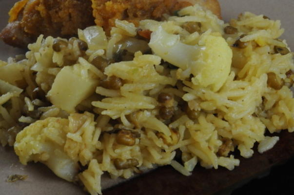 bhuna khichuri (bangladesh)