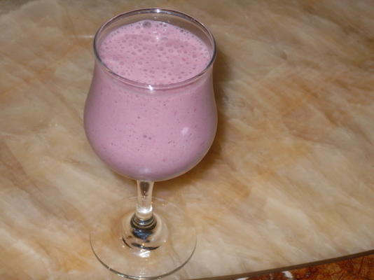 romige kersjubileumsmoothie