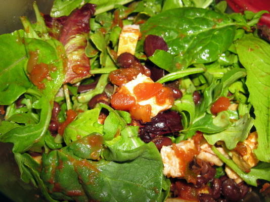 babyspinazie en kippenboutsalade