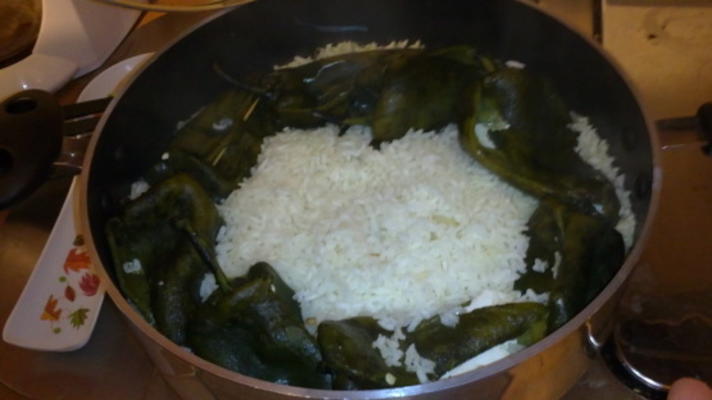 poblano pepers rijst