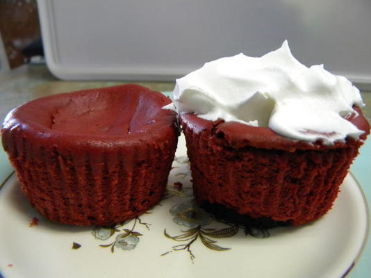 rode fluwelen cheesecake cupcakes