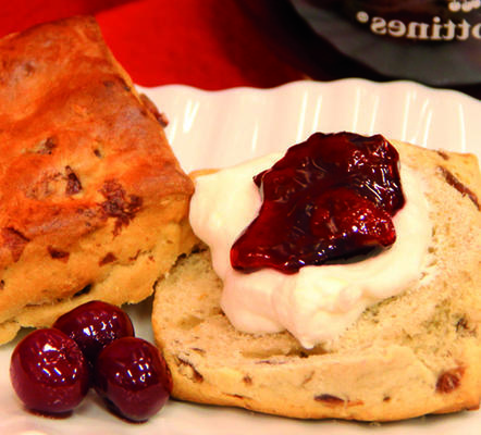 scones met griottines