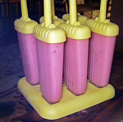 makkelijke aardbei ijslollys