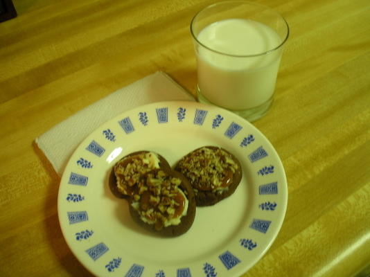 schildpad cheesecake thumbprint cookies